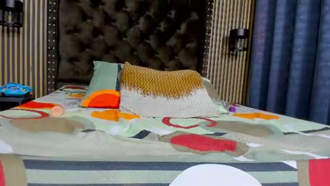Snapshot of eman_wave chatting on 06-23-26, 07:45 eman_wave online show from 06-23-26, 07:45
