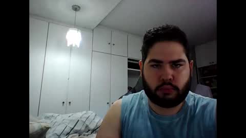 embarrassed_str8_3incher online show from 05-07-26, 06:24