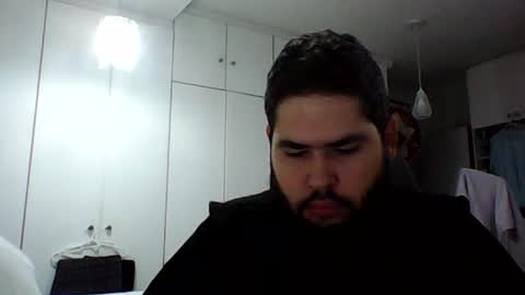 embarrassed_str8_3incher online show from 07-19-26, 10:57