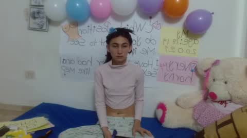 ember57607 online show from 02-08-25, 11:33