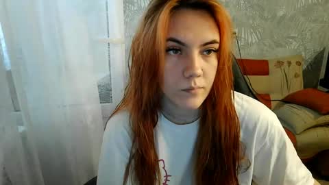 Snapshot of ember__fox chatting on 06-02-26, 10:17 ember__fox online show from 06-02-26, 10:17