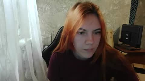 Snapshot of ember__fox chatting on 06-10-26, 07:29 ember__fox online show from 06-10-26, 07:29