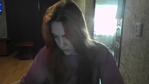 Snapshot of ember__fox chatting on 06-18-26, 11:03 ember__fox online show from 06-18-26, 11:03