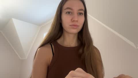 Alina online show from 11-18-25, 11:47