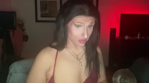 Snapshot of emberrrose87 chatting on 05-16-26, 10:36 emberrrose87 online show from 05-16-26, 10:36