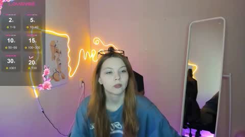 Snapshot of embervexen chatting on 02-10-26, 02:04 Ember online show from 02-10-26, 02:04