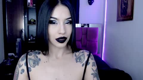 Emerald Black online show from 02-11-26, 06:40