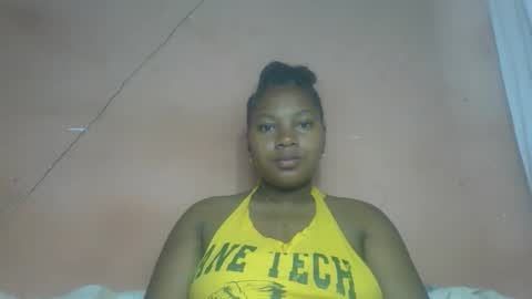 Snapshot of emeldah chatting on 01-10-26, 03:25 emelda online show from 01-10-26, 03:25