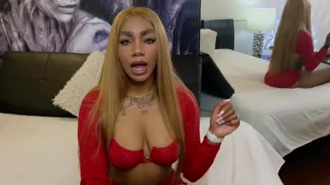 anyelii  online show from 12-20-25, 08:43