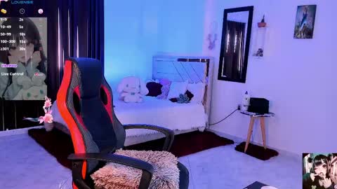 Emely Rous online show from 04-15-26, 06:48