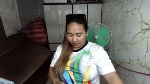 Snapshot of emely_slutxxx chatting on 07-09-26, 10:41 Emely online show from 07-09-26, 10:41