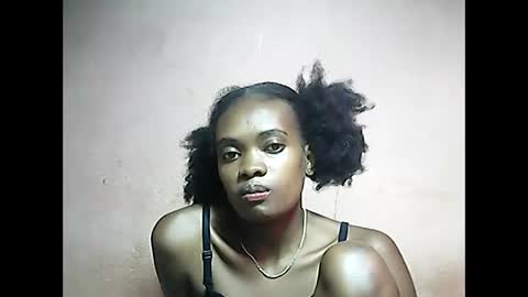 Emerence9794 online show from 04-08-26, 06:57