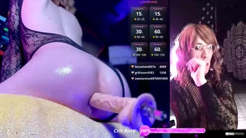 Snapshot of emerylune_xo chatting on 11-30-25, 03:43 Emery Lune online show from 11-30-25, 03:43