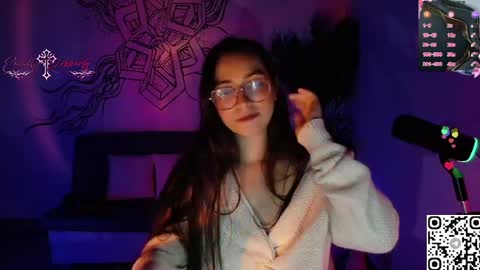 Emmily Roberts online show from 06-08-26, 01:50
