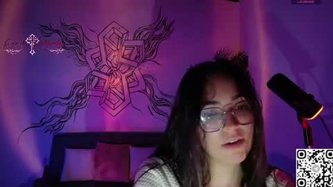 Emmily Roberts online show from 06-17-26, 03:53