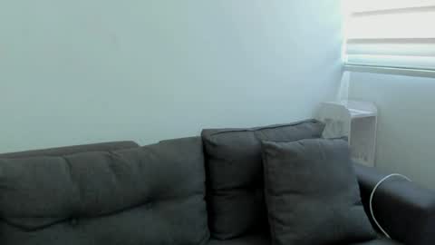 Snapshot of emi_royse chatting on 06-24-26, 07:24 emi_royse online show from 06-24-26, 07:24
