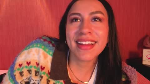 Emilia Gomez online show from 11-14-25, 01:37