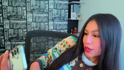 Snapshot of emigomez_ chatting on 06-08-26, 03:34 Emilia Gomez online show from 06-08-26, 03:34