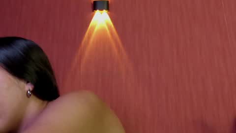 Snapshot of emigomez_ chatting on 06-23-26, 03:59 Emilia Gomez online show from 06-23-26, 03:59