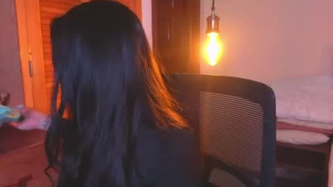 Snapshot of emigomez_ chatting on 07-10-26, 03:44 Emilia Gomez online show from 07-10-26, 03:44