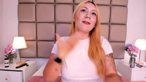 Snapshot of emiily_roberts1 chatting on 02-09-25, 05:50 EMILY ROBERTS online show from 02-09-25, 05:50