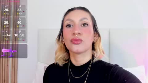 EMILY ROBERTS online show from 04-11-26, 07:18