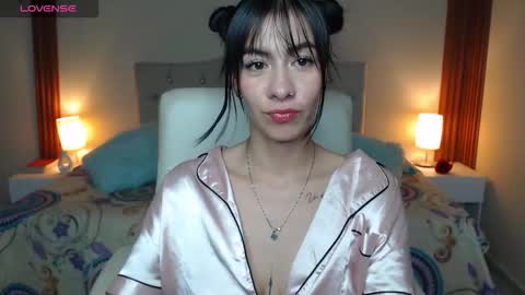emiily_skinny online show from 03-25-26, 02:28