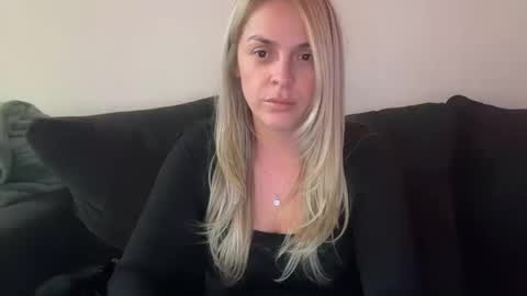 emilelovesyou online show from 10-15-25, 05:51