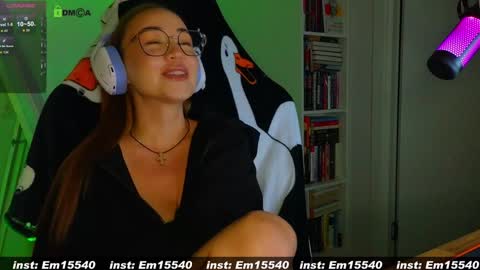 Snapshot of emili1_bc chatting on 01-17-25, 02:18 Emili online show from 01-17-25, 02:18