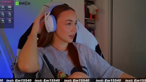 Snapshot of emili1_bc chatting on 01-27-25, 11:11 Emili online show from 01-27-25, 11:11