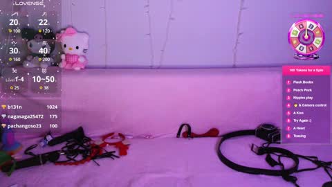 Snapshot of emili_blanc chatting on 12-30-24, 02:51 Emili online show from 12-30-24, 02:51