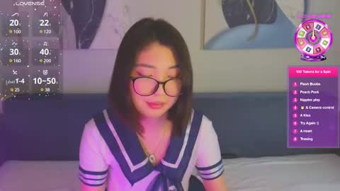 Snapshot of emili_blanc chatting on 03-05-25, 02:36 Emili online show from 03-05-25, 02:36