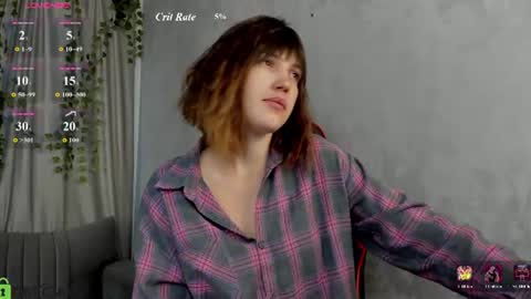 Snapshot of emilia_cross chatting on 07-14-26, 01:19 Emilia online show from 07-14-26, 01:19