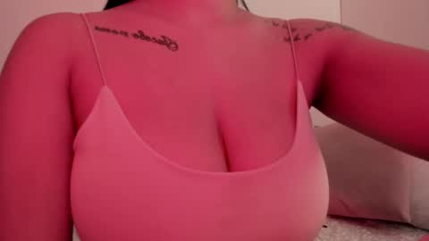 Emilia Big Boobs online show from 12-31-24, 08:02