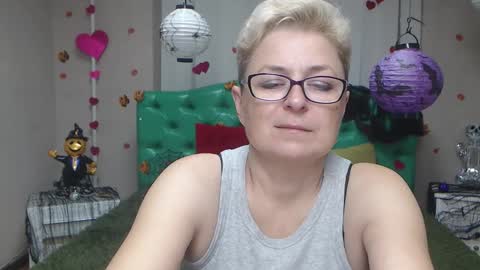 EmiliaGree online show from 11-11-25, 06:19