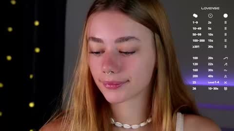 Snapshot of emiliaheather chatting on 09-14-25, 01:16 Tessa online show from 09-14-25, 01:16