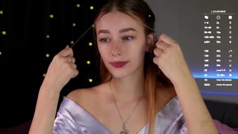 Snapshot of emiliaheather chatting on 10-15-25, 12:44 Tessa online show from 10-15-25, 12:44