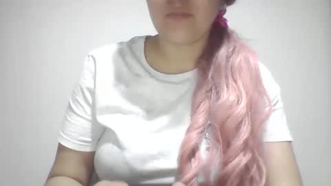 emiliahoney online show from 01-06-26, 07:17