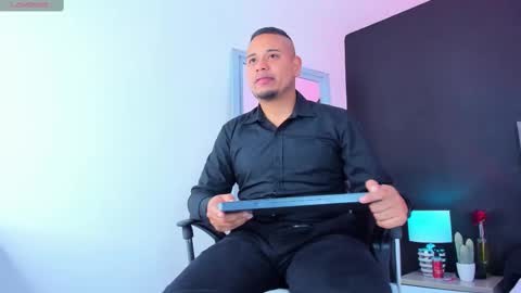 emilianoclarke online show from 09-17-25, 12:12