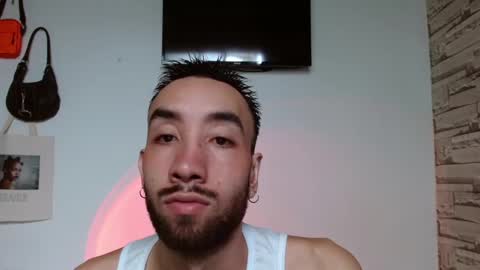 Snapshot of emilio_blue_ chatting on 01-03-25, 04:37 Emilio online show from 01-03-25, 04:37