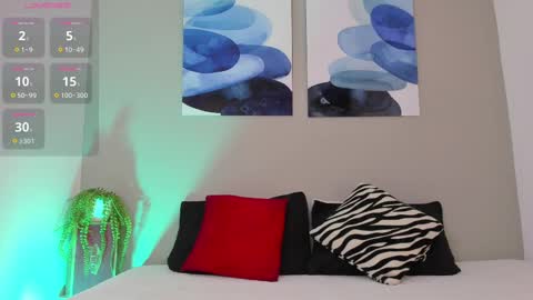 Snapshot of emilio_wolf chatting on 03-07-25, 10:24 EMILIO online show from 03-07-25, 10:24