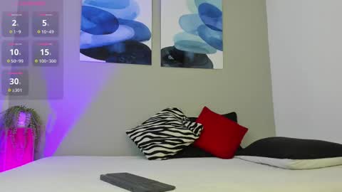 Snapshot of emilio_wolf chatting on 03-10-25, 12:37 EMILIO online show from 03-10-25, 12:37