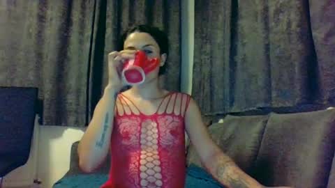 Emilly and Daniel online show from 06-26-26, 10:25