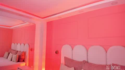 Emilly  online show from 03-30-26, 06:31