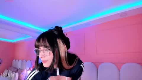Emilly  online show from 05-15-26, 05:42