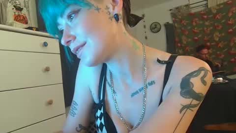 Snapshot of emily0903 chatting on 01-06-26, 06:17 Emily Love online show from 01-06-26, 06:17