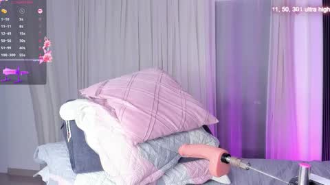 Emily online show from 11-13-25, 12:04