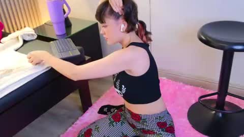 Snapshot of emily_amura chatting on 07-14-26, 04:23 CALL ME EMILY online show from 07-14-26, 04:23