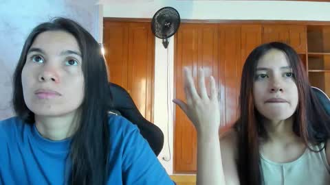 Snapshot of emily_and_soffy chatting on 02-11-26, 12:10 Emily and Soffy online show from 02-11-26, 12:10