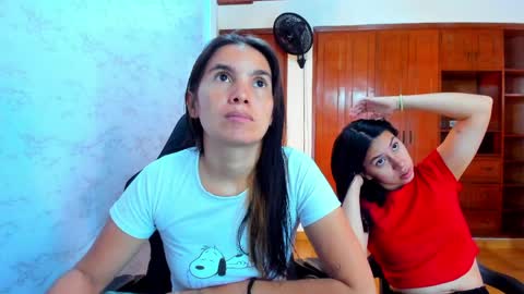 Emily and Soffy online show from 03-31-26, 12:27